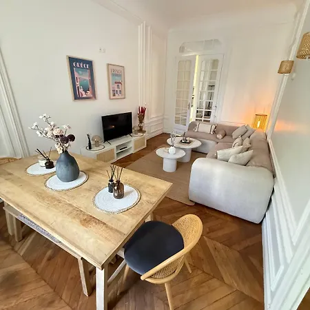 شقة Elegant 2 Bedroom Arc De Triomphe
